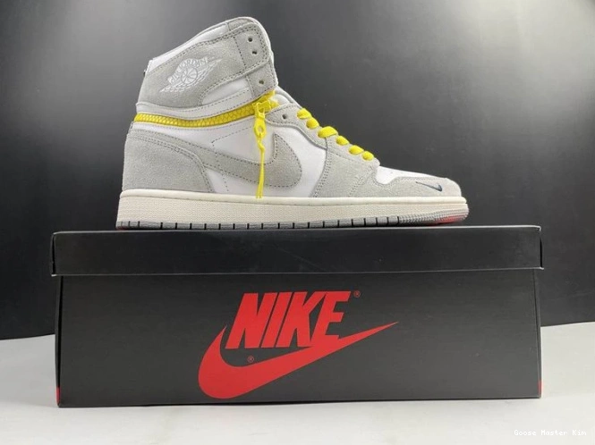 Air Switch CW6576-100 Smoke High 1 Jordan Light 0528